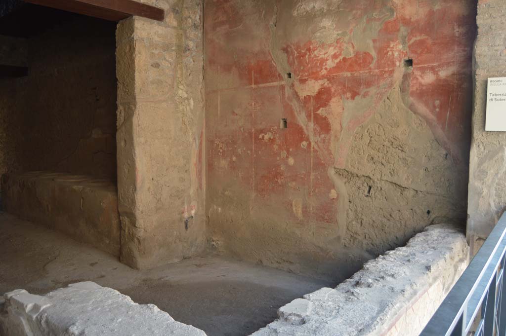 I.12.3 Pompeii. October 2017. Looking towards west wall of bar-room.
Foto Taylor Lauritsen, ERC Grant 681269 DÉCOR.