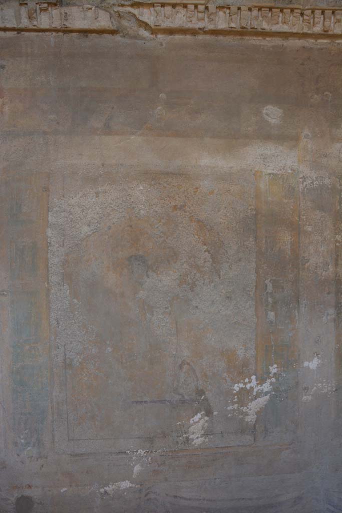 I.13.2 Pompeii. October 2019. Central panel on east wall.
Foto Annette Haug, ERC Grant 681269 DÉCOR.

