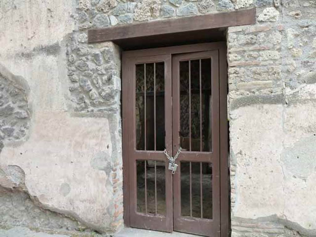 I.13.9 Pompeii. May 2010. Entrance on Via di Nocera.