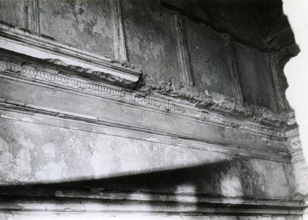 I.15.3 Pompeii. 1968. Room 4. House of Ship Europa, E cubiculum, left W wall.  Photo courtesy of Anne Laidlaw.
American Academy in Rome, Photographic Archive. Laidlaw collection _P_68_3_29.
