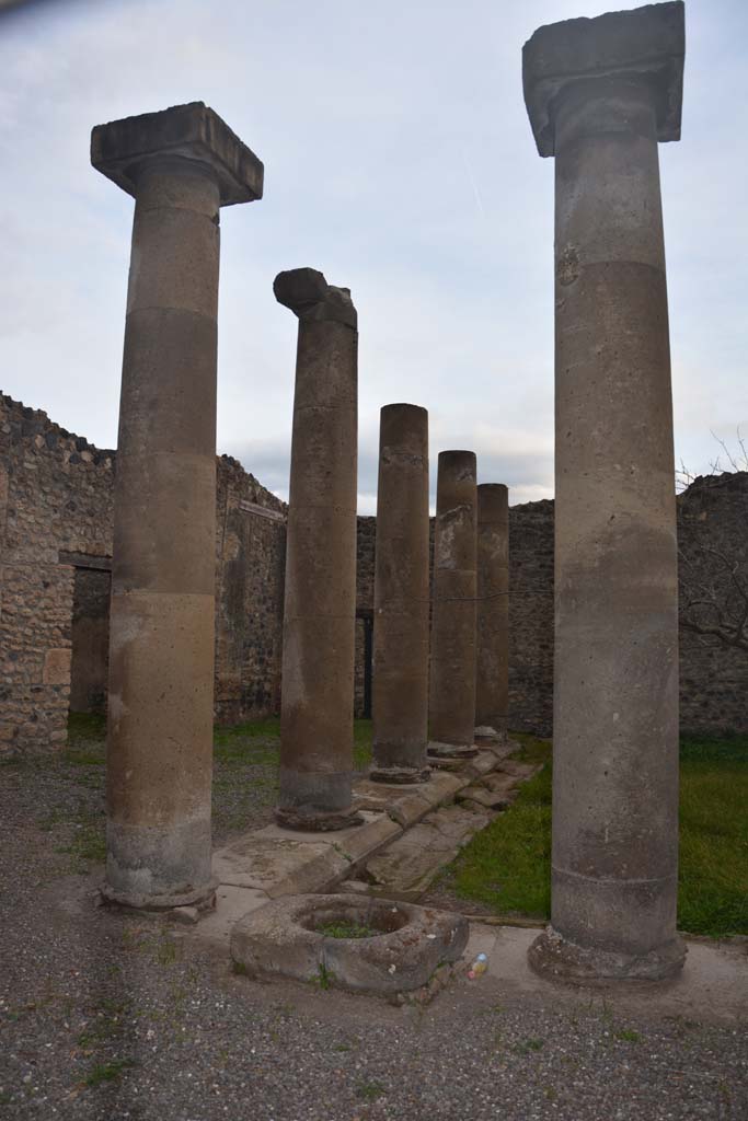 I.16.2 Pompeii. October 2017. Pseudoperistyle, looking south from north-east corner.
Foto Annette Haug, ERC Grant 681269 DÉCOR.
