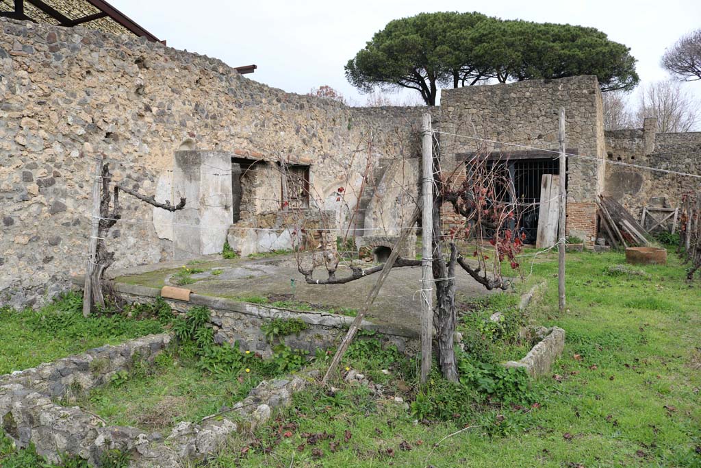 I.20.1 Pompeii. December 2018. Looking north-east from fishpond at rear of triclinium. Photo courtesy of Aude Durand.