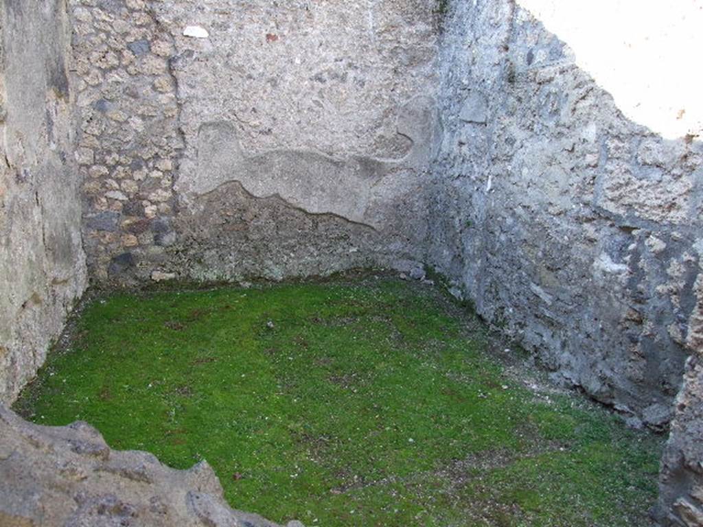 I.20.2 Pompeii.  December 2006. Rear room in south west corner, looking west.  
