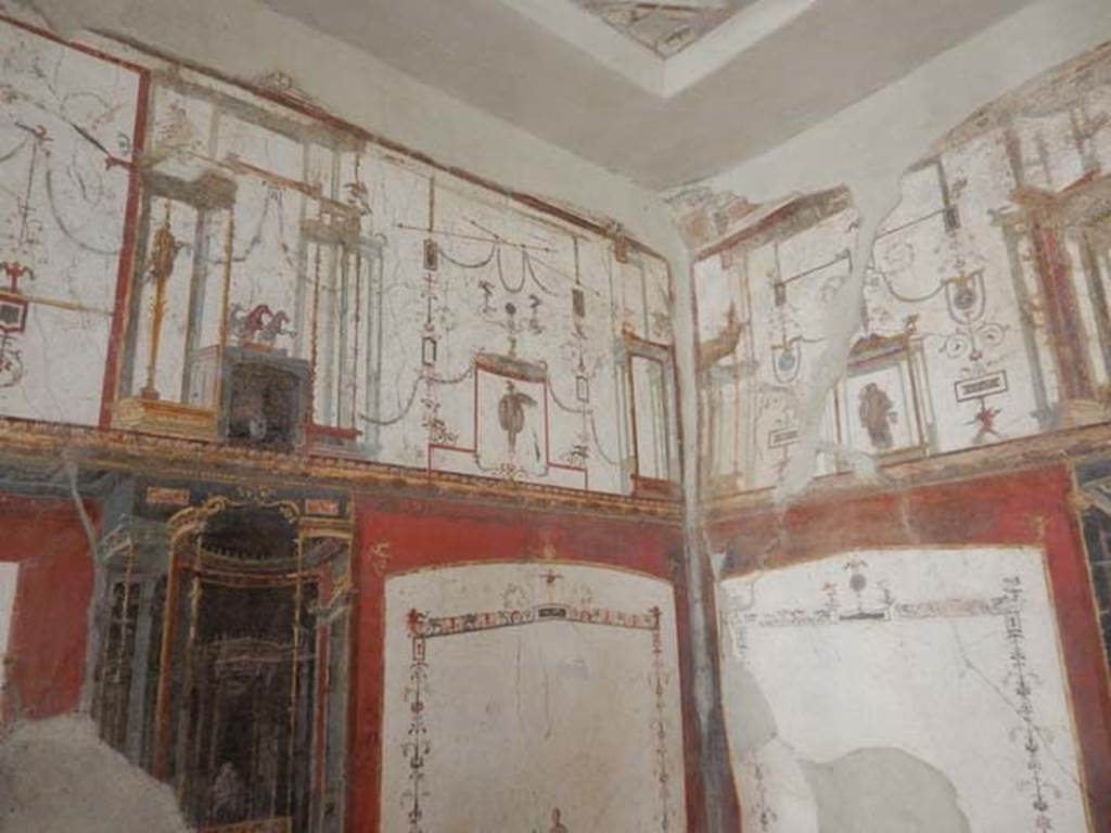 II.2.2 Pompeii. May 2016. Room “f”, south-west corner. Photo courtesy of Buzz Ferebee.