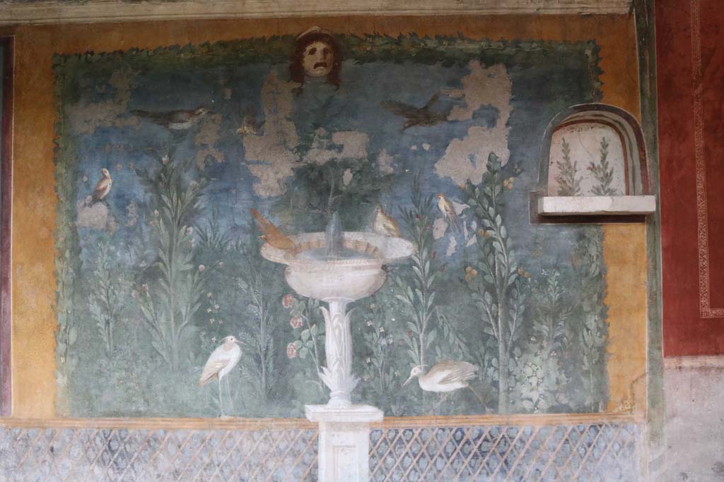 II.3.3 Pompeii. December 2018. Painted panel near west end of south wall of garden area. Photo courtesy of Aude Durand.