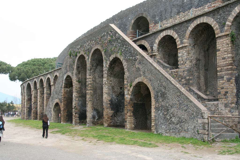 II.6 Pompeii. April 2010. Amphitheatre, central west side double staircase on east side of Piazzale Anfiteatro.
Photo courtesy of Klaus Heese.
