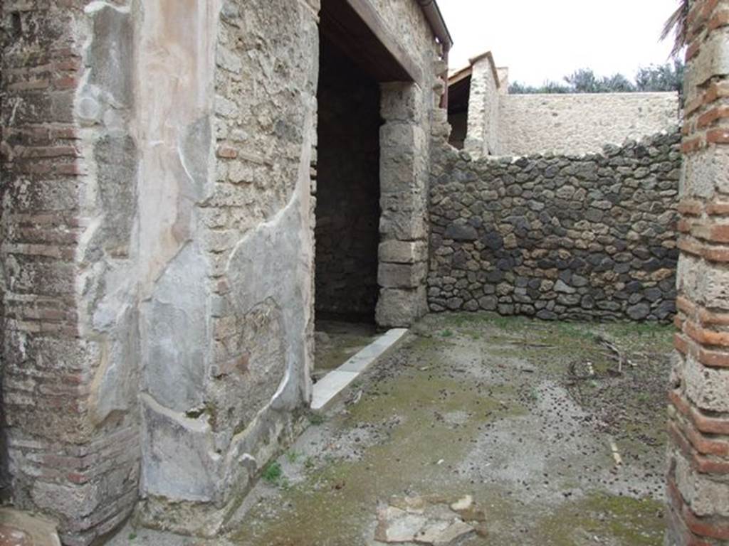 III.4.3  Pompeii.  March 2009.   Room 15.  Corridor to the west of the garden area, that was separated from it by a low wall.