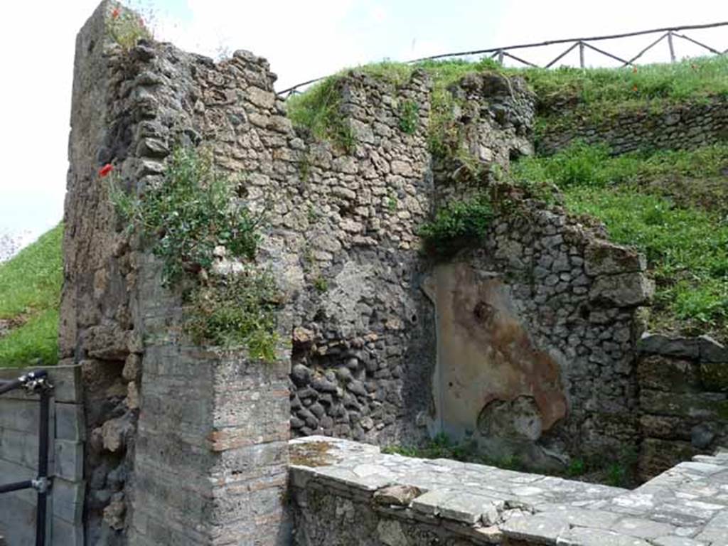 III.8.8 Pompeii. May 2010. East side of bar-room.