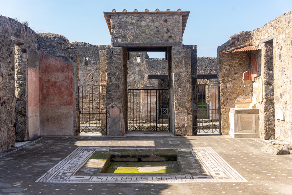 V.1.26 Pompeii. October 2023. Room “b”, looking west across atrium from tablinum. Photo courtesy of Johannes Eber.