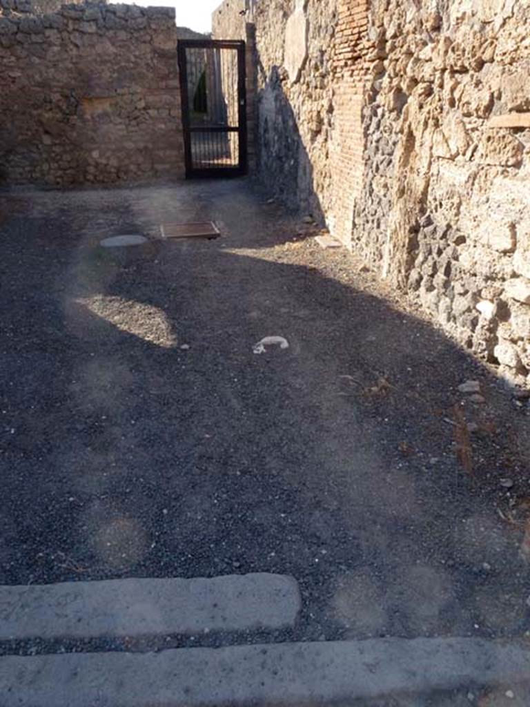 V.2.1 Pompeii. June 2012. Looking north along east side of entrance area, towards atrium.
Photo courtesy of Michael Binns.
