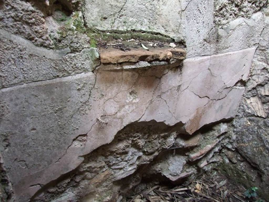 V.2.4 Pompeii. December 2007. Room 12, arched room under stairs.
