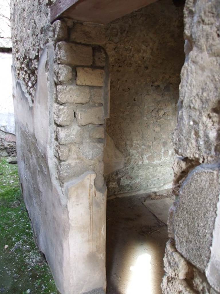 V.2.4 Pompeii. December 2007. Doorway to room 17, in west side of corridor 16, looking north-east. 
