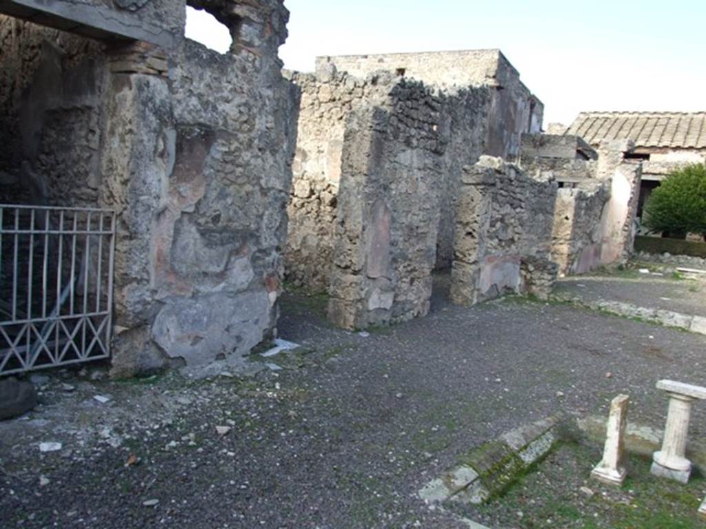 V.2.4 Pompeii. December 2007. Looking north-west across the atrium to rooms 2, 3, 4 and 5.