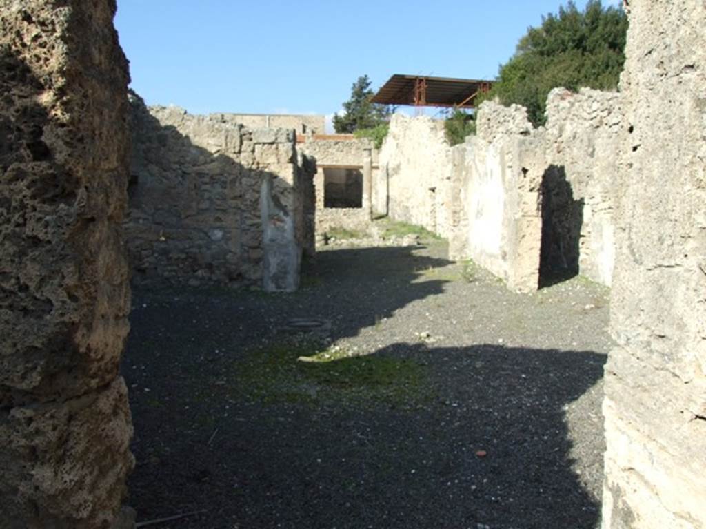 V.2.10 Pompeii. December 2007. Room 1, atrium.