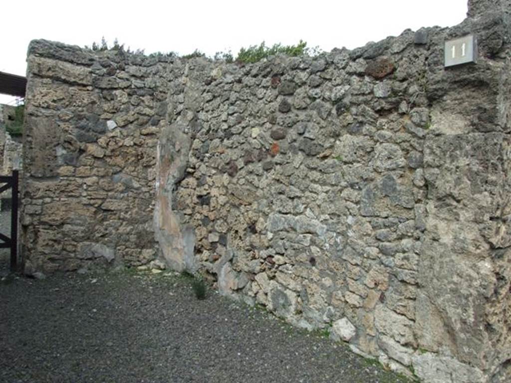 V.2.11 Pompeii. March 2009.  East wall.