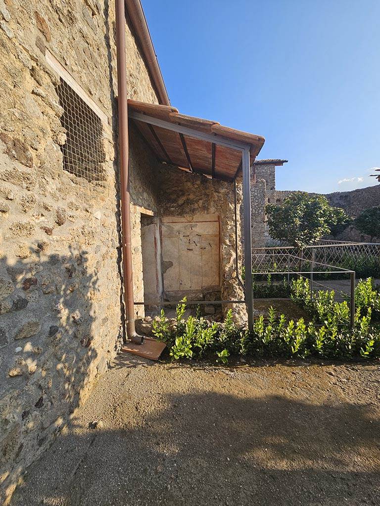 V.2.i Pompeii. November 2024.
Room 13, looking south from garden area towards latrine. Photo courtesy of Annette Haug.
