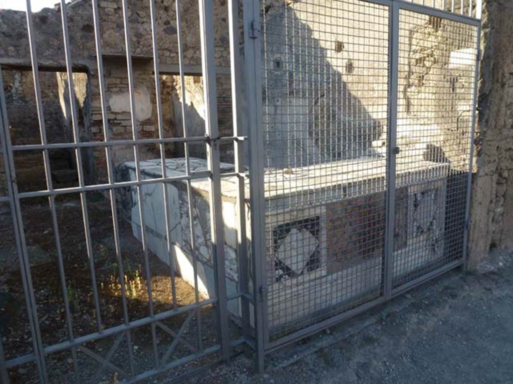V.4.7 Pompeii. June 2012. Looking north-east towards area of bar and front of marble counter. Photo courtesy of Michael Binns.
