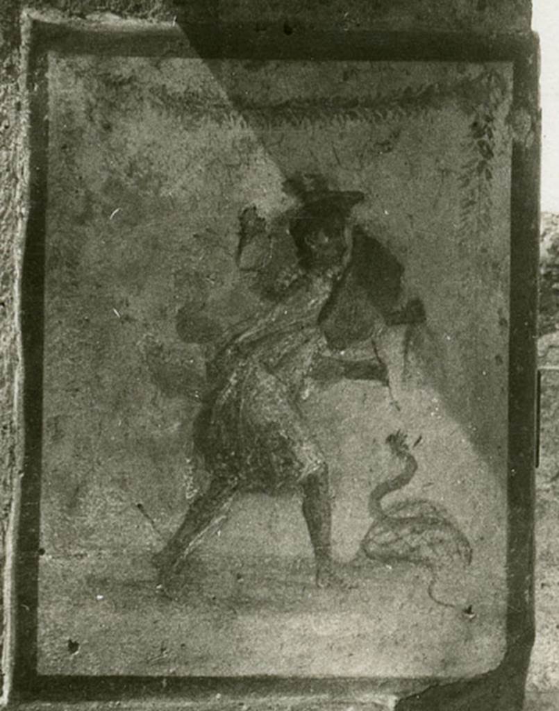 V.4.13 Pompeii. 1937-39. Mercury painting on south entrance pillar.
Photo courtesy of American Academy in Rome, Photographic Archive.
Detail from Warsher collection no. 700.
