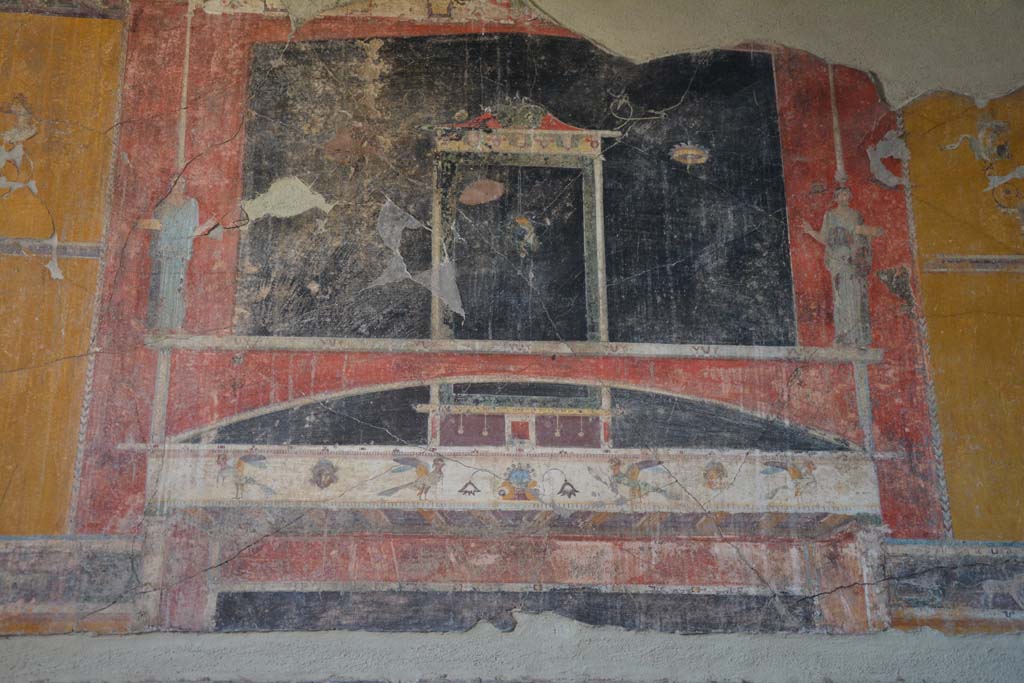 V.4.a Pompeii. March 2019. Room ‘g’, upper west wall above central panel. 
Foto Annette Haug, ERC Grant 681269 DÉCOR.
