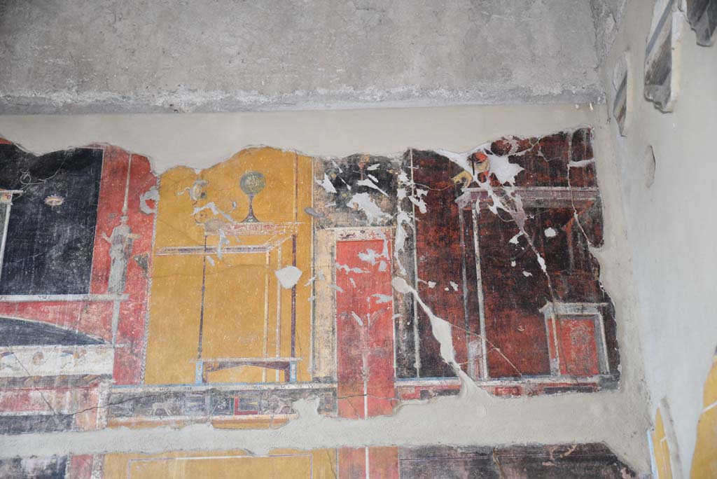 V.4.a Pompeii. March 2018. Room ‘g’, upper west wall in north-west corner.
Foto Annette Haug, ERC Grant 681269 DÉCOR.
