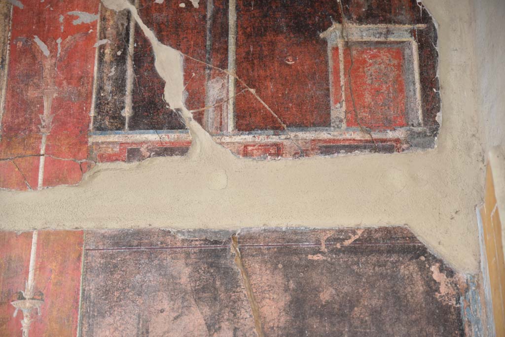 V.4.a Pompeii. March 2018. Room ‘g’, upper west wall, detail from panel at north end, in north-west corner.
Foto Annette Haug, ERC Grant 681269 DÉCOR.
