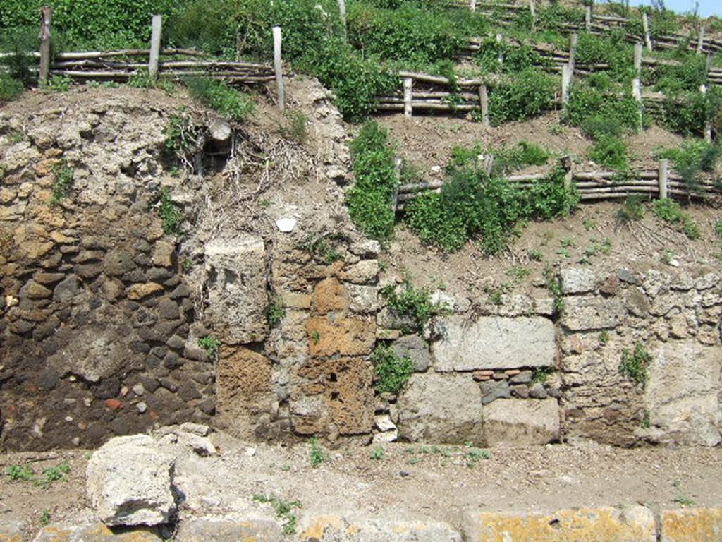 V.6.12 Pompeii. May 2006. Entrance.