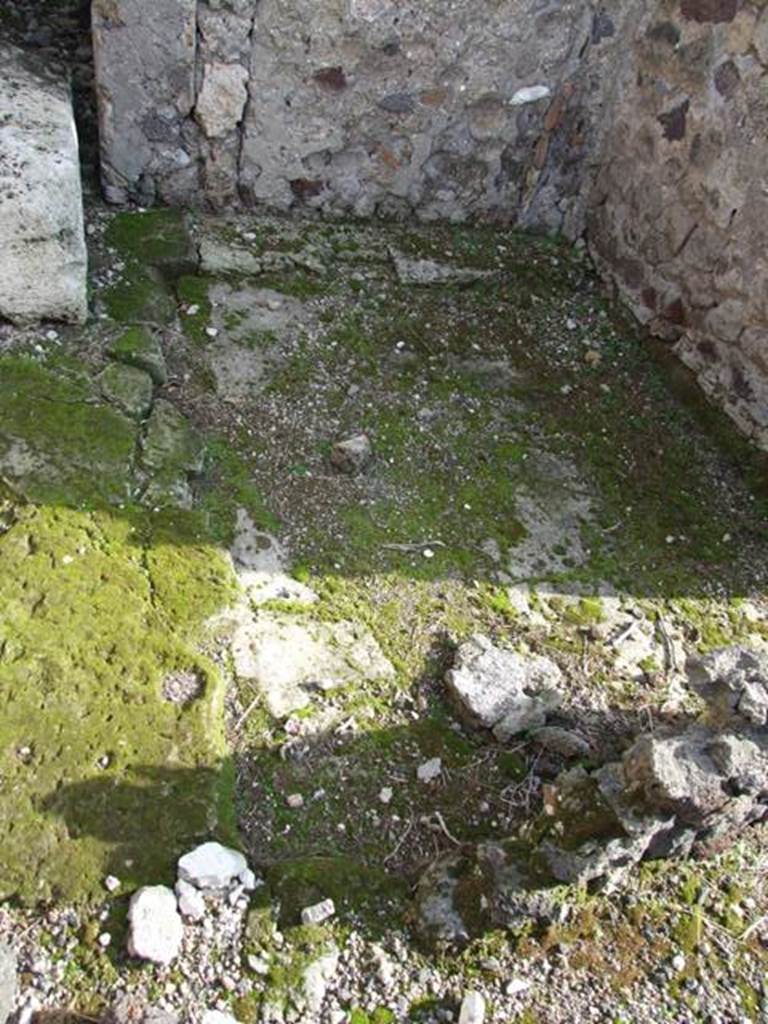 VI.1.7 Pompeii. December 2007. Room 3, looking east.