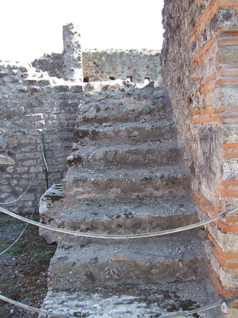 VI.3.3 Pompeii. September 2005. Stone staircase.