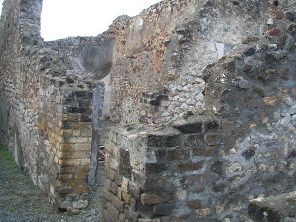 VI.3.25 Rear entrance of VI.3.7