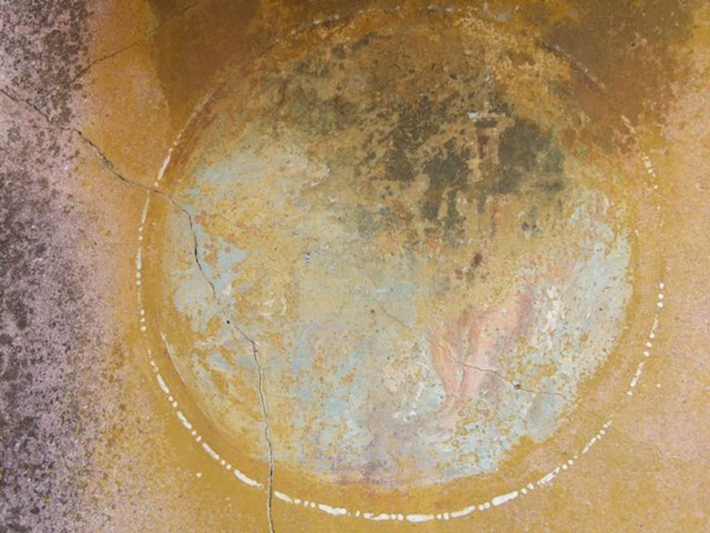 VI.5.5 Pompeii. December 2007. South wall at east end, triclinium to the left behind the peristyle. Medallion of Polyphemus and Galatea.