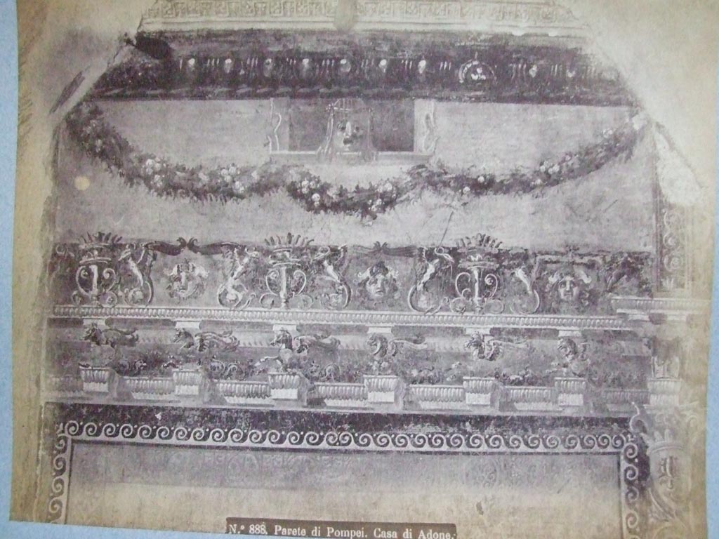 VI.7.18 Pompeii. North-east upper corner of second oecus to south of peristyle. Detail of decoration of top of panel on walls.  
Old undated photograph. Courtesy of Society of Antiquaries, Fox Collection.
