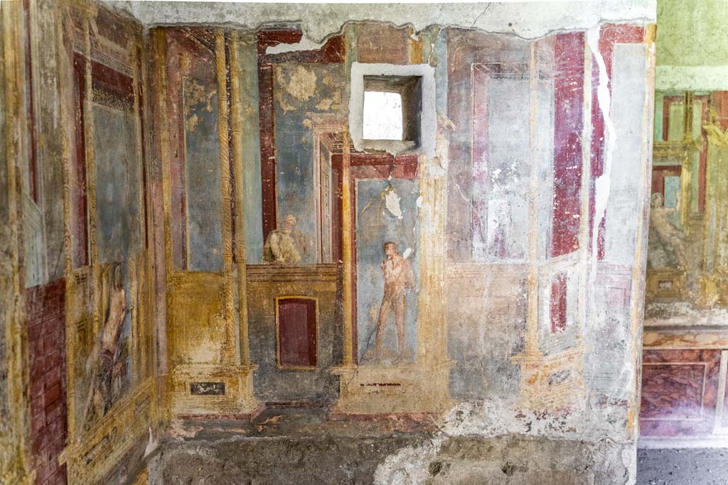 VI.7.23 Pompeii. July 2021. Looking towards south alcove, west wall. Photo courtesy of Johannes Eber.
