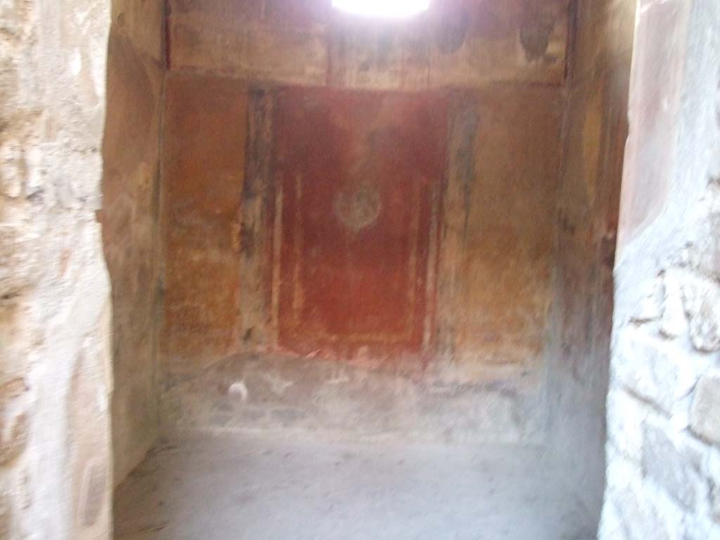 VI.8.3/5 Pompeii. December 2006. Room 16, looking west through doorway.