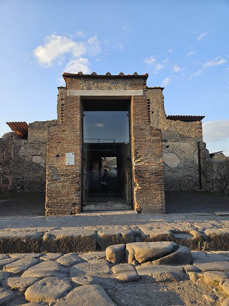 VI.8.5 Pompeii. November 2024.
Looking north towards entrance doorway. Photo courtesy of Annette Haug.
