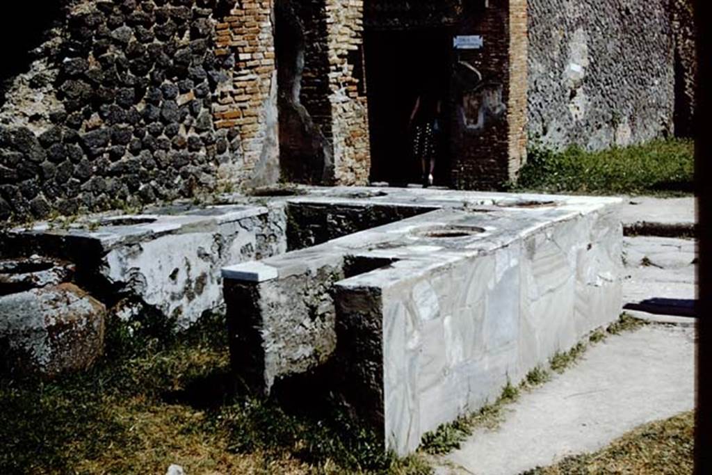 VI.8.8 Pompeii. 1959. Looking south-east across counter/bench. Photo by Stanley A. Jashemski.
Source: The Wilhelmina and Stanley A. Jashemski archive in the University of Maryland Library, Special Collections (See collection page) and made available under the Creative Commons Attribution-Non Commercial License v.4. See Licence and use details.
J59f0092
