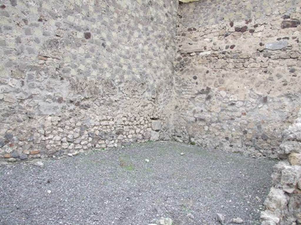 VI.8.8 Pompeii.  December 2007.  Room in north west corner.