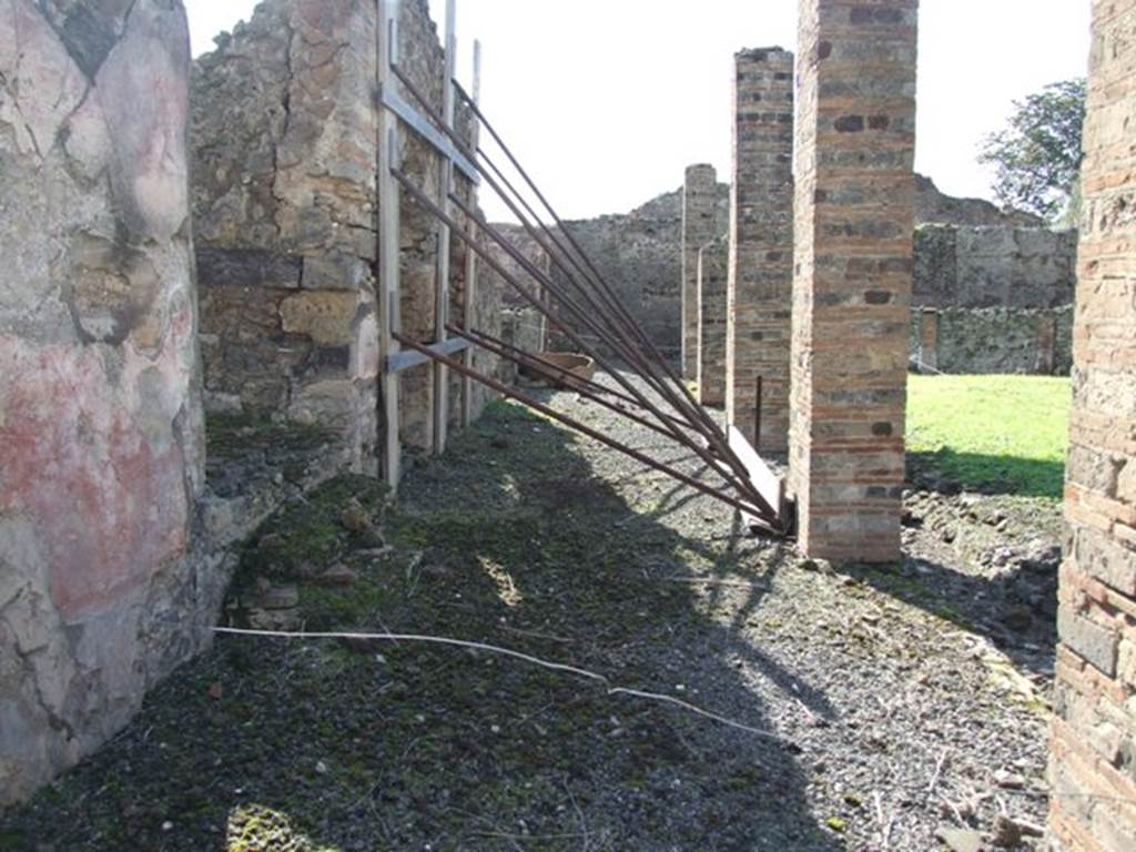 VI.8.20 Pompeii. March 2009. Room 4, looking west along south side of peristyle area.