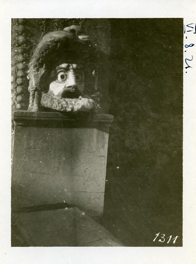 VI.8.22 Pompeii. Pre-1937-39. Detail of marble mask on north side of fountain.
Photo courtesy of American Academy in Rome, Photographic Archive. Warsher collection no. 1311.
