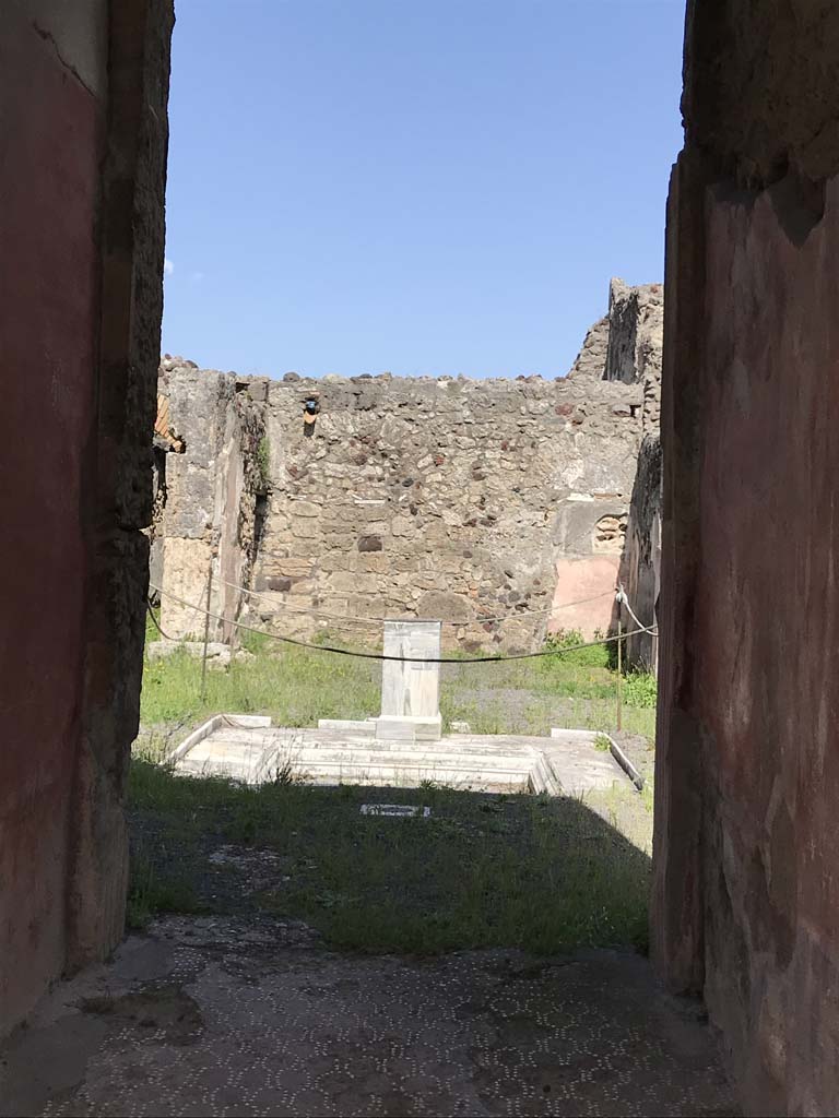 VI.9.2 Pompeii. April 2019. 
Room 2, looking east across atrium and impluvium towards tablinum, from entrance corridor.
Photo courtesy of Rick Bauer.
