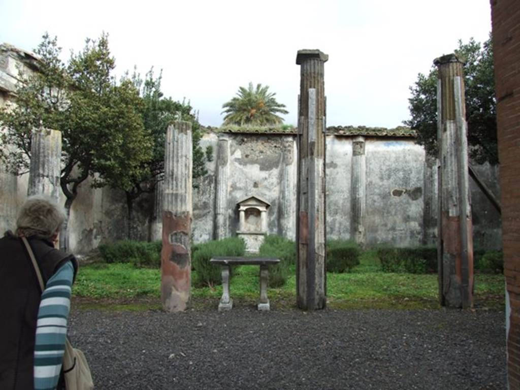 VI.9.6 Pompeii. March 2009. Room 17, looking east across pseudo-peristyle, from west portico area.