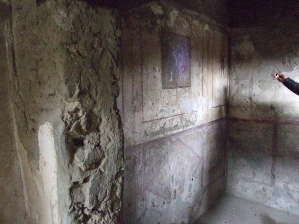 VI.10.1 Pompeii. March 2009. Looking towards north wall of rear room from doorway.  