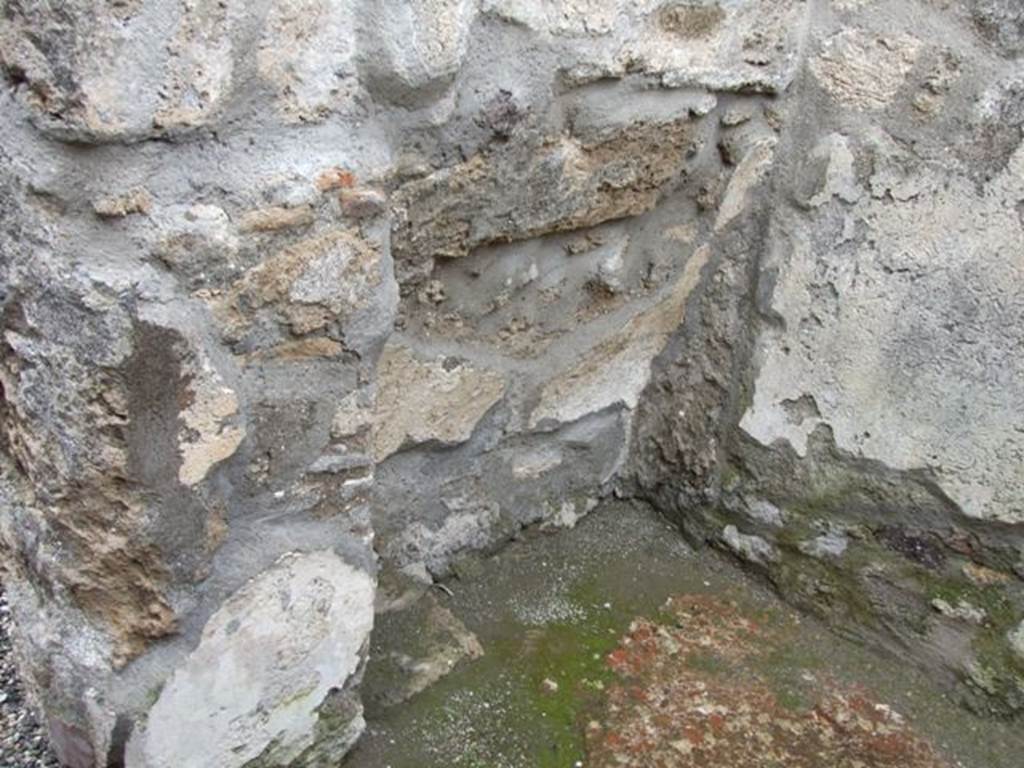 VI.10.6 Pompeii.  March 2009.  Room 8.  Recess in north wall.