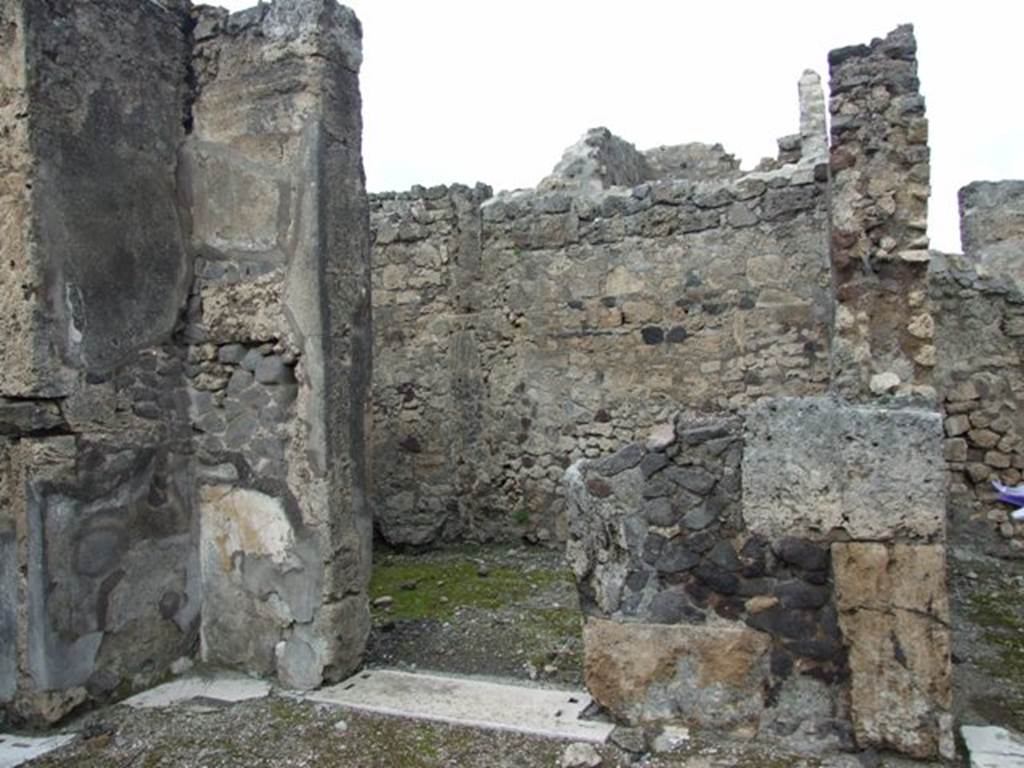 VI.10.7 Pompeii. March 2009. Doorway to room 4.