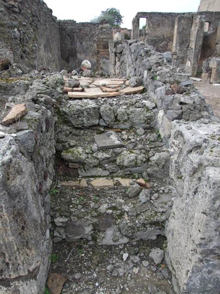 VI.10.7 Pompeii. March 2009. Room 12, stairs going up west from portico level above staircase room 10.