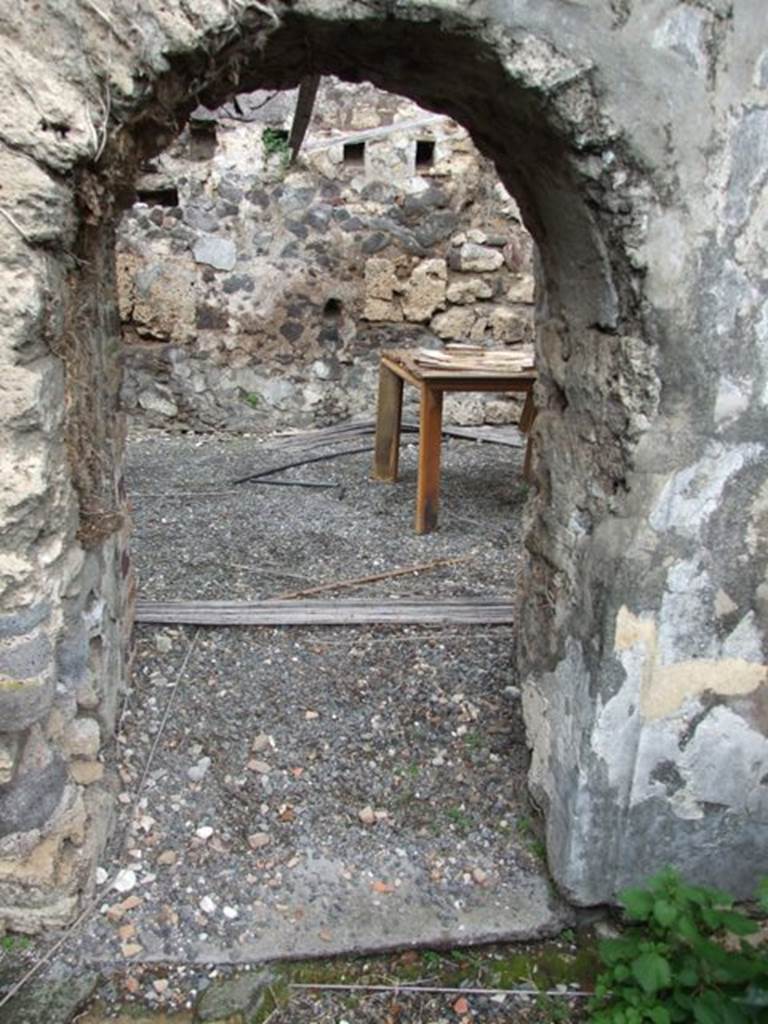 VI.10.7 Pompeii.  March 2009.  Room 15.  Garden area.  North side.  Door to rear of house.