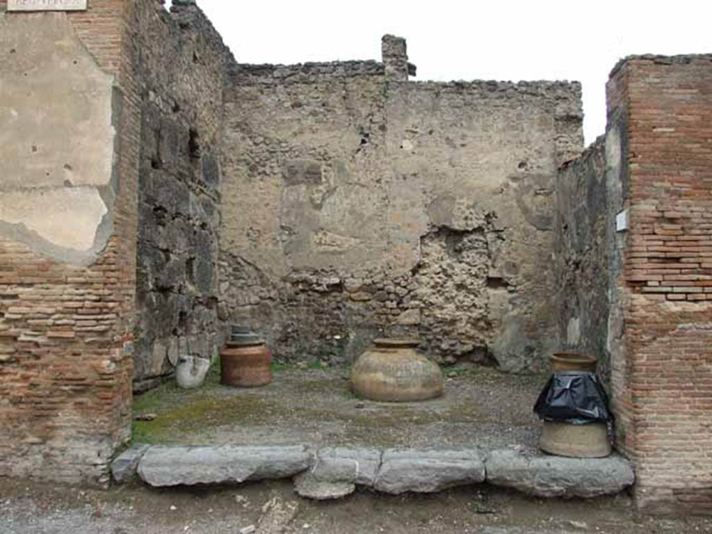 VI.10.10 Pompeii. May 2010. Looking north. According to Frohlich, found in the upper zone on the pilaster to the left was a painting of a male figure. In the lower zone on the left was a painting of a ship with rowers. A painting of a figure, possibly a Lar, was seen on the right pilaster, between VI.10.10 and VI.10.11. Below were two serpents flanking an altar. All the paintings have now faded and disappeared.
See Frhlich, T., 1991. Lararien und Fassadenbilder in den Vesuvstdten. Mainz: von Zabern. (F40)
See Helbig, W., 1868. Wandgemlde der vom Vesuv verschtteten Stdte Campaniens. Leipzig: Breitkopf und Hrtel. (86 and 87)
