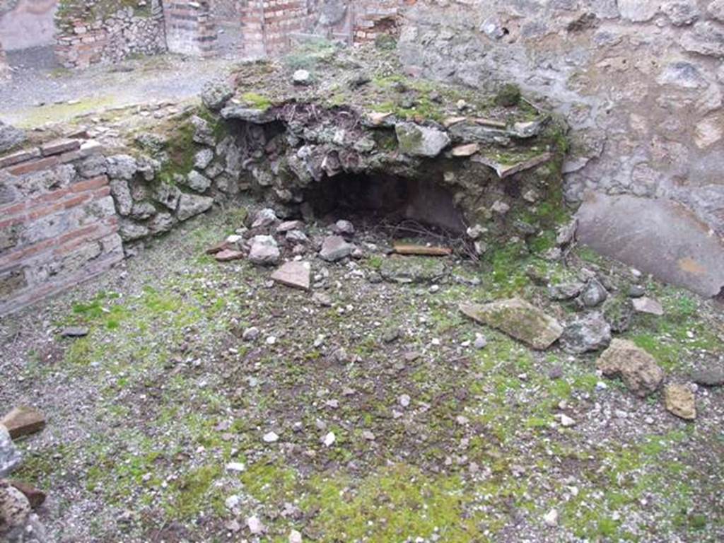 VI.10.11 Pompeii.  March 2009.  Room 24.  Kitchen.