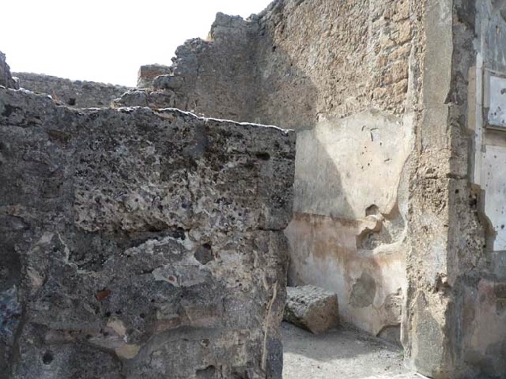 VI.12.2 Pompeii. September 2015. Doorway to room in south-west corner of atrium.