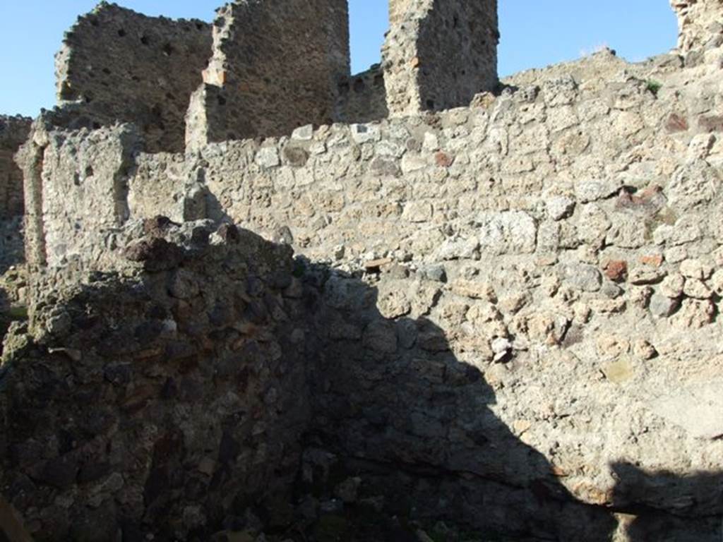 VI.14.16.  Rear room on east side.