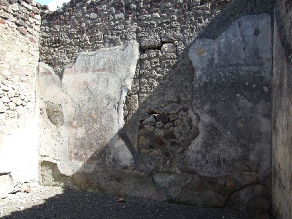 VI.14.20  Pompeii.  March 2009.  Room 7.  East wall.